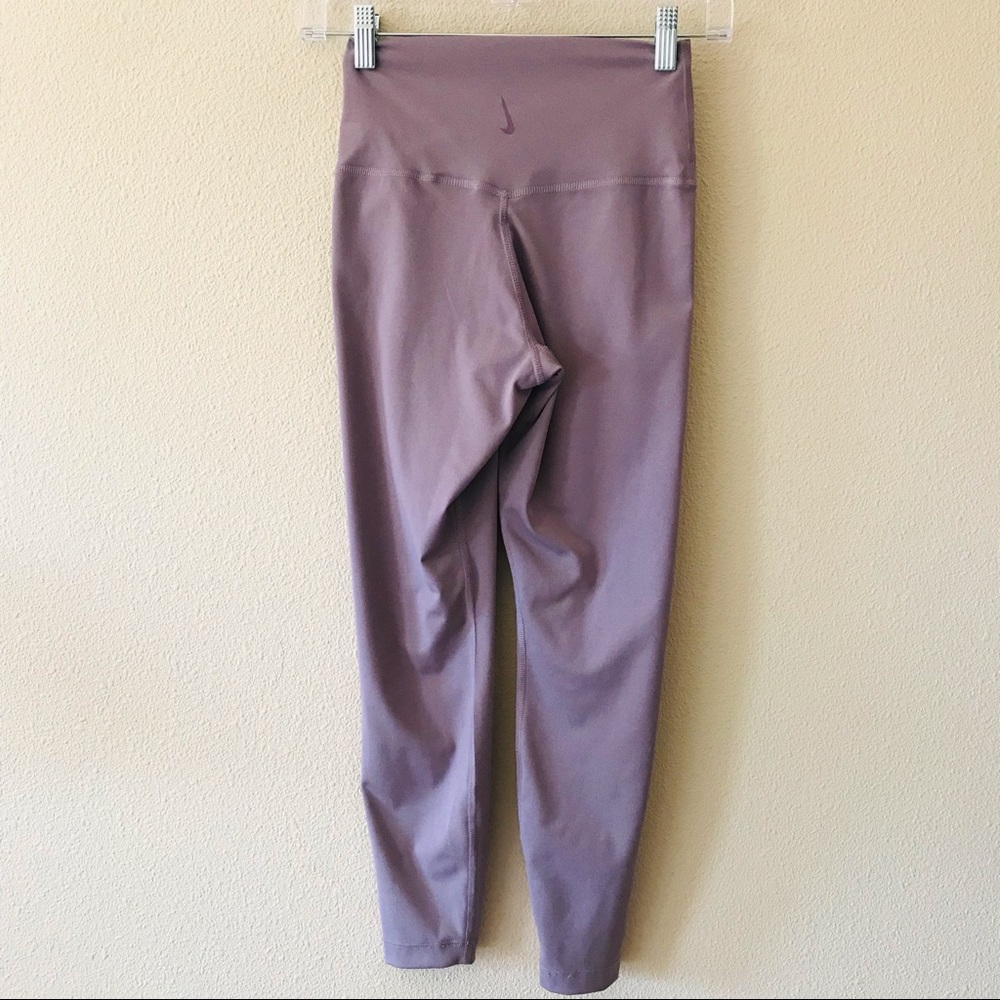 Nike Yoga 7/8 Leggings - Picture 6 of 9